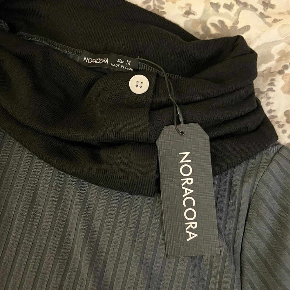 Free with purchase NWT Nora Cora dress - Picture 2 of 2